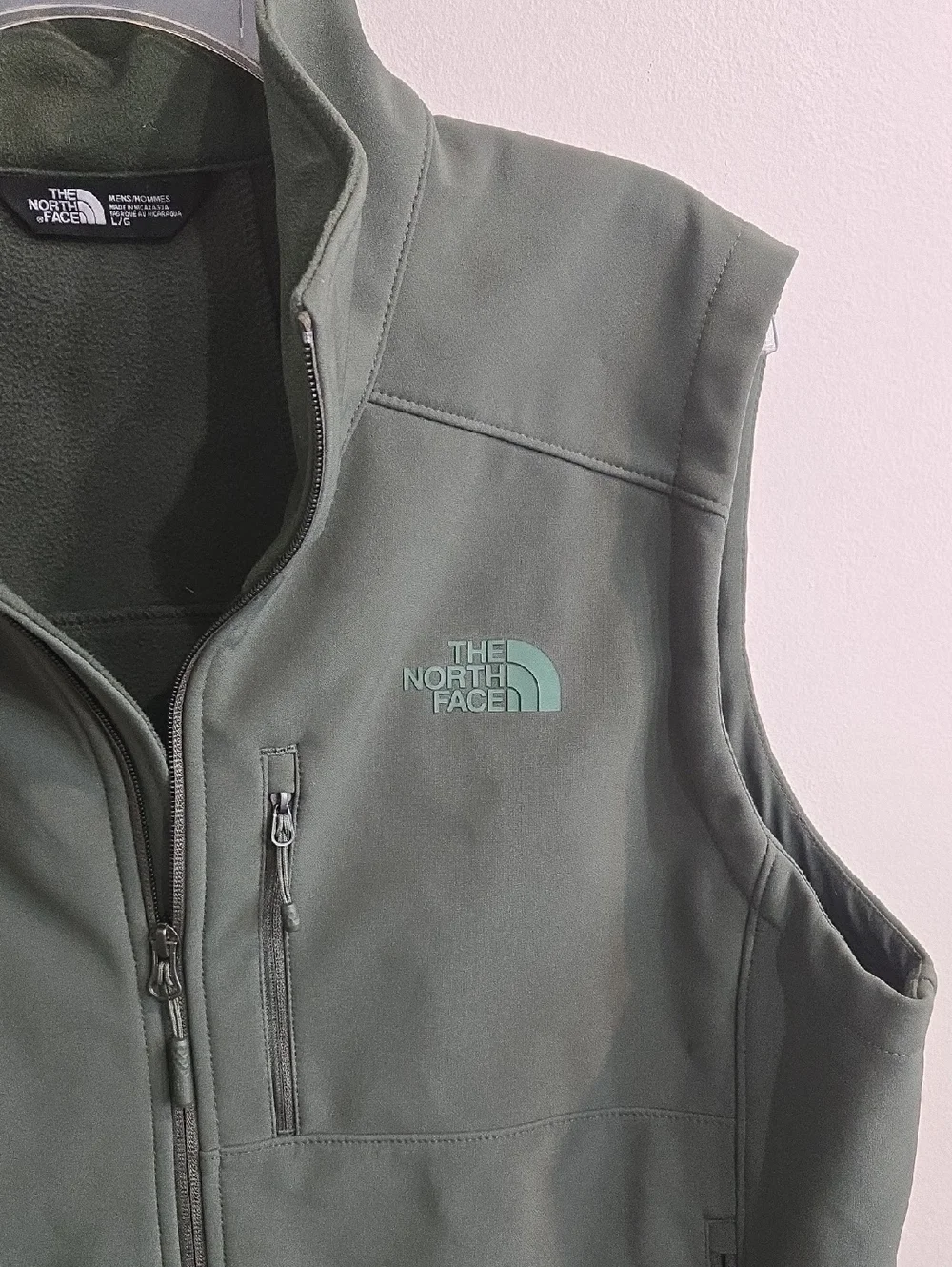 Men’s North Face Green Golf Warm Weather Vest Sz Large